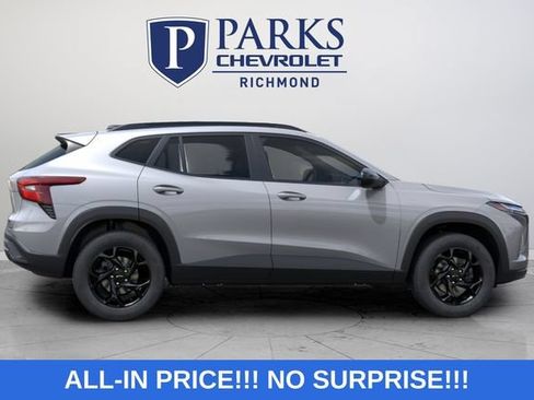 New 2026 Chevrolet Trax LT FWD image 8