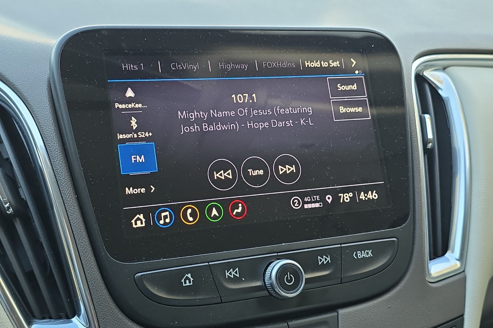 Used 2024 Chevrolet Malibu LT FWD image 16