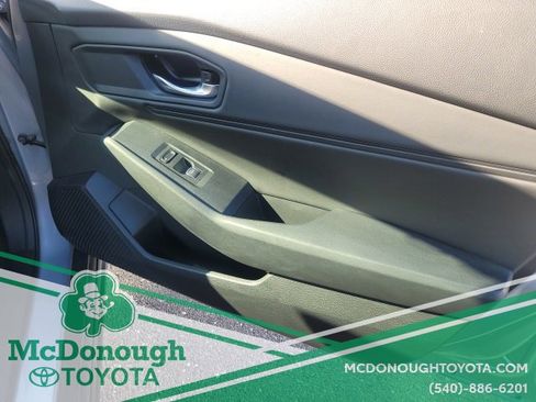 Used 2023 Honda Accord EX image 21