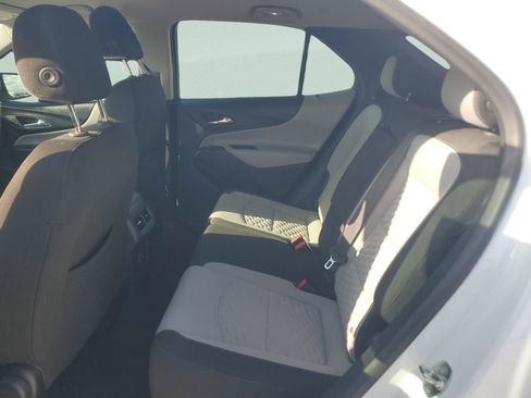 Used 2020 Chevrolet Equinox LS image 13