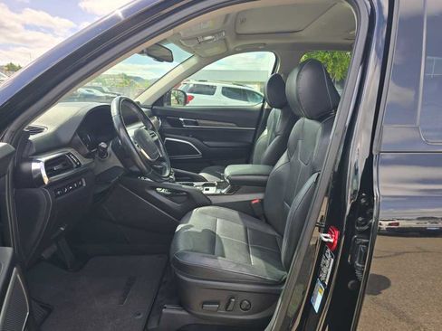 Used 2022 Kia Telluride EX w/ EX Premium Package AWD/4WD image 9