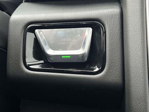 New 2026 GMC Yukon XL Denali w/ Denali Reserve Package image 34