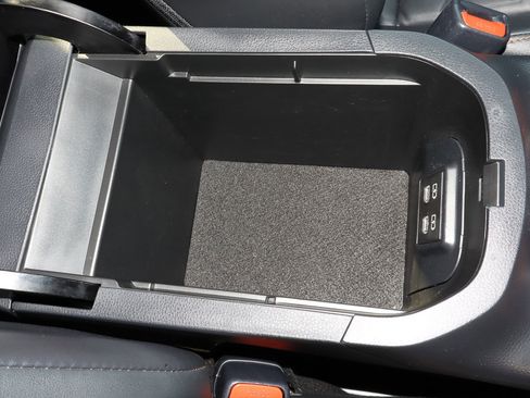 Used 2024 Toyota RAV4 Adventure image 23