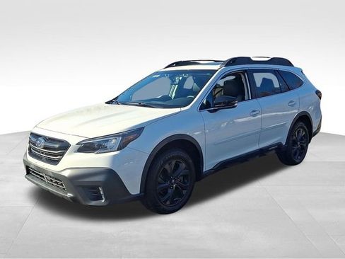 Used 2020 Subaru Outback Onyx Edition XT image 3