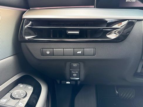 New 2026 Nissan Murano SL AWD/4WD image 21