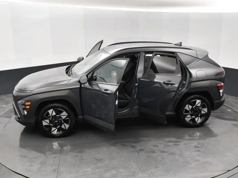 Used 2024 Hyundai Kona SEL image 7