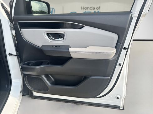 Certified 2023 Honda Pilot EX-L image 34