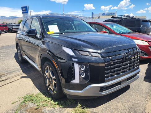 Used 2024 Hyundai Palisade Limited AWD/4WD image 4