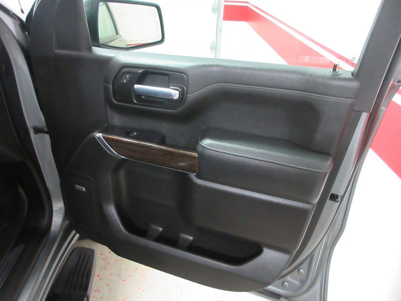 Used 2020 GMC Sierra 1500 Elevation w/ Elevation Value Package AWD/4WD image 25