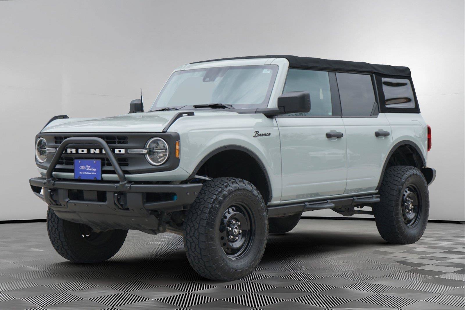 Used 2022 Ford Bronco Black Diamond AWD/4WD image 7