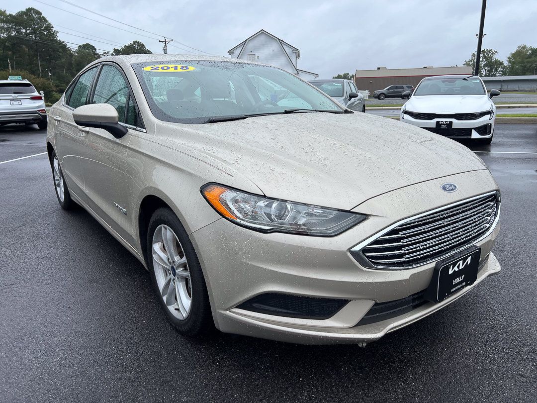 Used 2018 Ford Fusion SE FWD image 10
