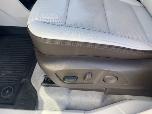 Used 2024 GMC Acadia Denali w/ Super Cruise Package image 11