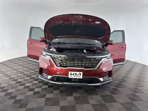 Certified 2023 Kia Carnival SX Prestige image 13