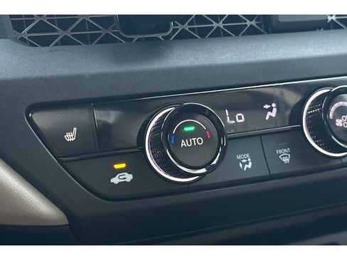 Used 2025 Honda Accord SE image 27