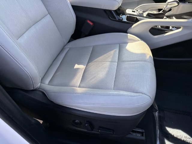 Used 2024 Kia Telluride EX w/ EX Captain's Chair Package AWD/4WD image 10