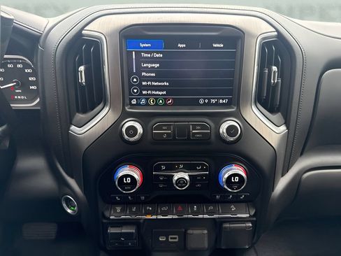Used 2022 GMC Sierra 2500 Denali AWD/4WD image 12