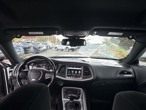 Used 2019 Dodge Challenger GT w/ Blacktop Package image 19