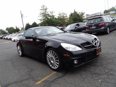 Used 2010 Mercedes-Benz SLK 300 image 7