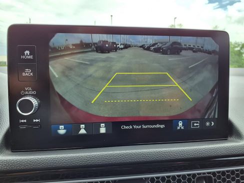 Used 2025 Honda Civic Sport image 11