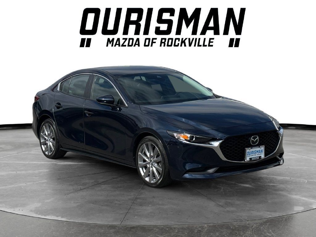 Used 2021 MAZDA MAZDA3 s FWD image 1