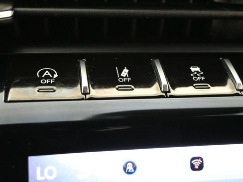 Used 2023 Jeep Grand Cherokee Overland AWD/4WD image 17