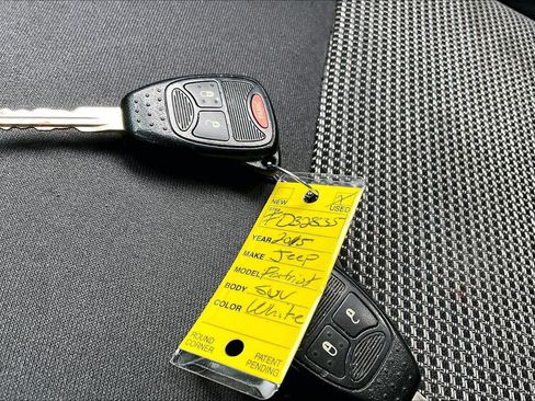 Used 2015 Jeep Patriot Sport w/ Power Value Group image 14