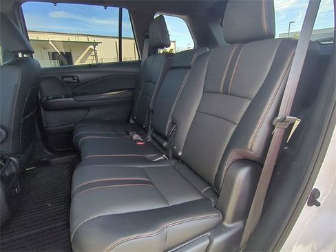 Used 2023 Honda Passport TrailSport image 13