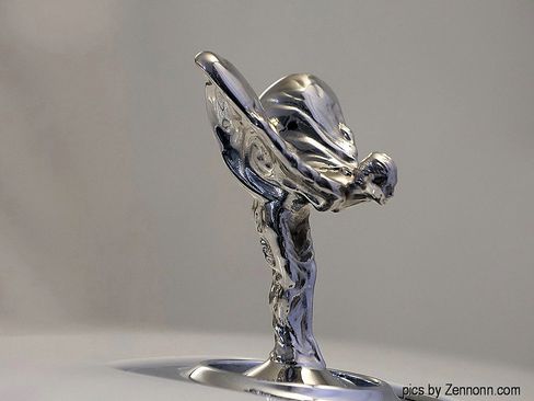 Used 2020 Rolls-Royce Dawn image 7