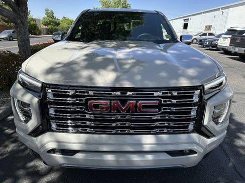 New 2026 GMC Canyon Denali AWD/4WD image 2
