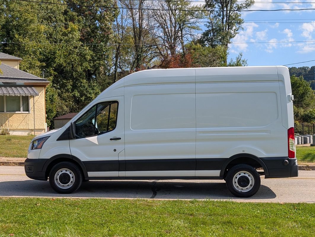 Used 2022 Ford Transit 250 148 High Roof w/ Load Area Protection Package RWD image 7