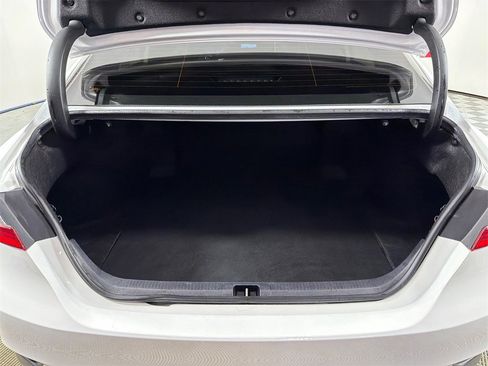 Used 2023 Toyota Camry LE image 18