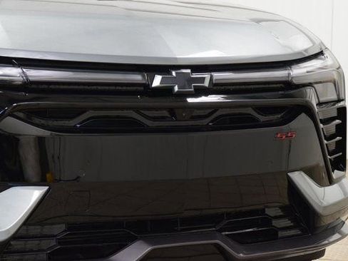 New 2026 Chevrolet Blazer EV SS image 11