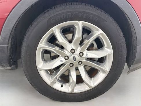 Used 2014 Ford Explorer XLT w/ Equipment Group 202A FWD image 38