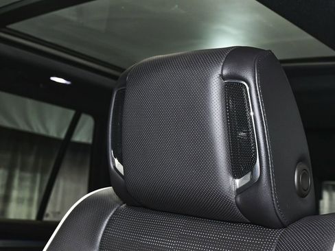 Used 2025 Cadillac Escalade Premium Luxury w/ LPO, Floor Liner Package AWD/4WD image 49
