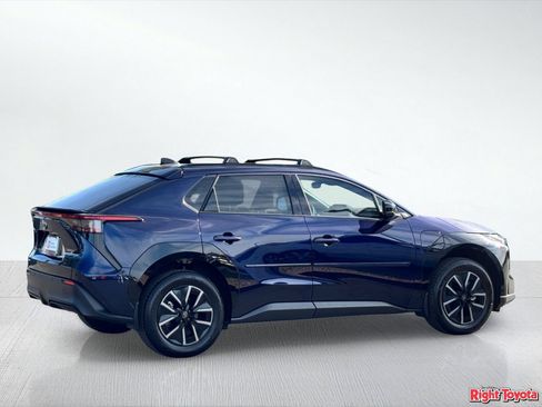 Certified 2026 Toyota bZ FWD image 5