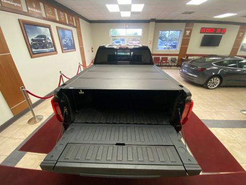Used 2024 GMC Sierra 1500 Denali Ultimate image 27