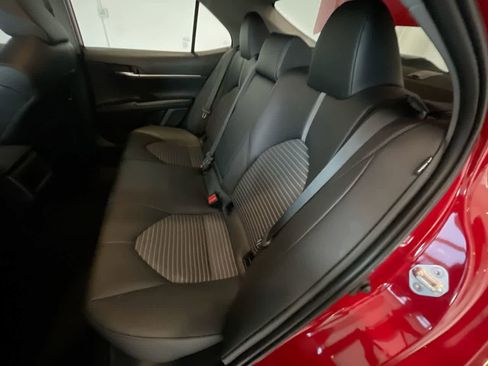 Used 2023 Toyota Camry SE image 22