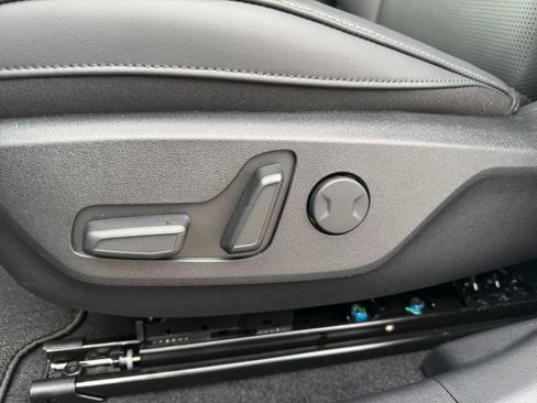 New 2026 Kia EV6 Wind RWD image 16