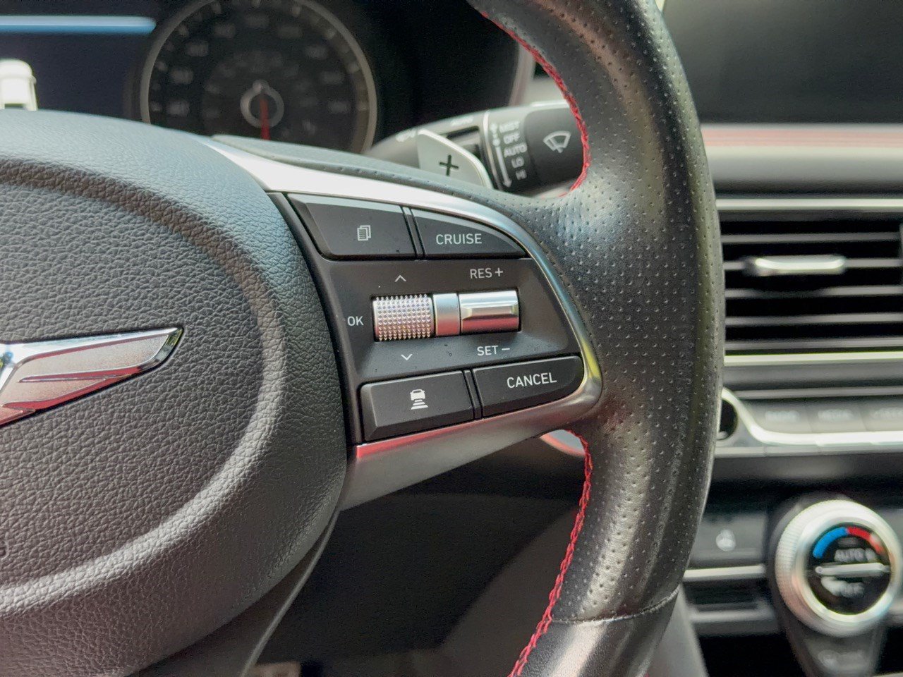 Used 2021 Genesis G70 3.3T w/ Sport Package AWD/4WD image 19