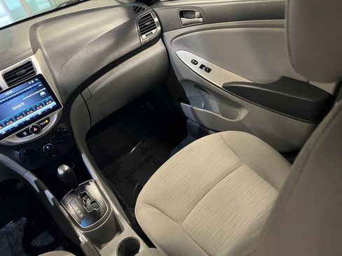 Used 2017 Hyundai Accent Value Edition image 11