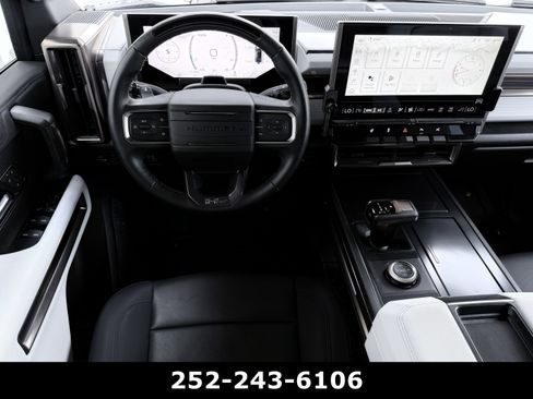 Used 2025 GMC Hummer EV 3X AWD/4WD image 13
