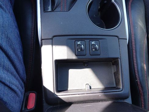 Used 2015 Toyota Camry XSE w/ Moonroof Package image 18