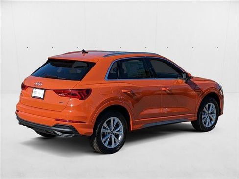 New 2025 Audi Q3 2.0T Premium image 2