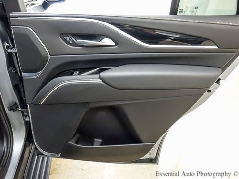 Certified 2024 Cadillac Escalade Sport w/ LPO, ONYX Package image 27