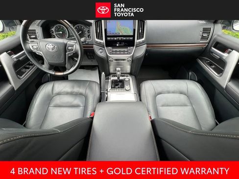 Certified 2020 Toyota Land Cruiser Heritage Edition AWD/4WD image 25