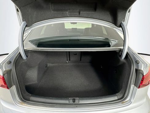Used 2018 Audi A3 2.0T Premium FWD image 33