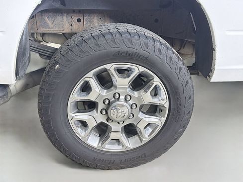 Used 2014 RAM 3500 Tradesman w/ Chrome Appearance Group AWD/4WD image 27