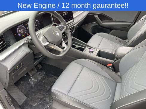 New 2026 Volkswagen Tiguan SE FWD image 14