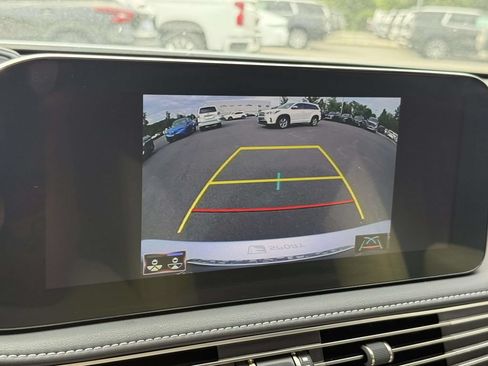 Used 2022 Lexus LS 500 F Sport w/ Accessory Package (Z2) AWD/4WD image 11