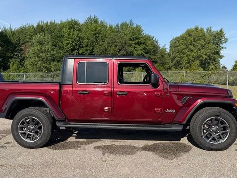Used 2021 Jeep Gladiator Overland w/ Popular Equipment Package AWD/4WD image 10